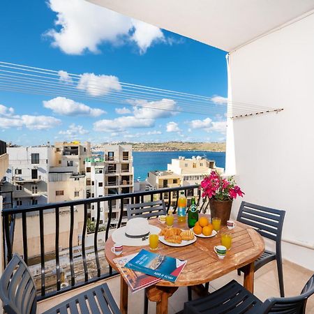 Seashells Apartments With Terrace, Just Off The Seafront In Bugibba - By Getawaysmalta Сейнт Полс Бей Екстериор снимка
